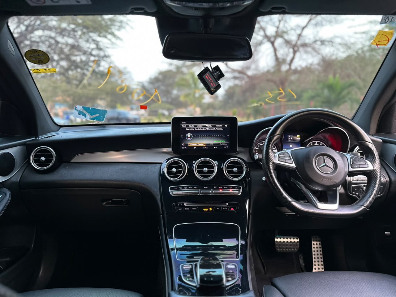 Mercedes Benz thumbnail 4